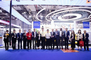 Una squadra, una visione | JWELL collabora in u mondu sanu per apre una nova era di cuuperazione industriale
