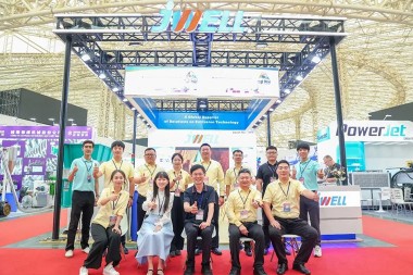 Gran Apertura: JWELL Machinery Partecipa à a Fiera di Gomma è Plastica di Hanoi, Sviluppendu un Layout di Fabbricazione Intelligente Locale in Vietnam